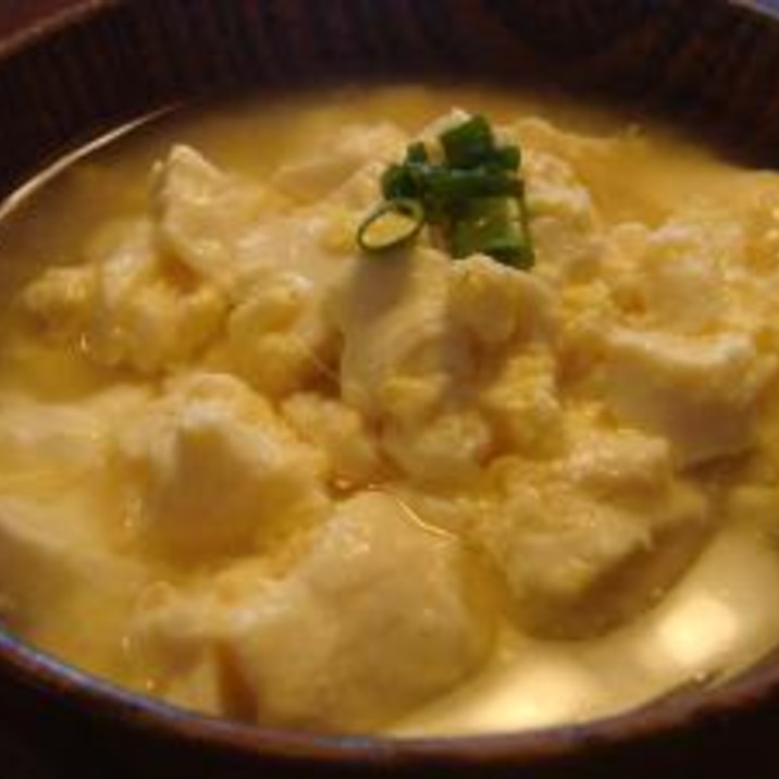 豆腐と卵の味噌汁